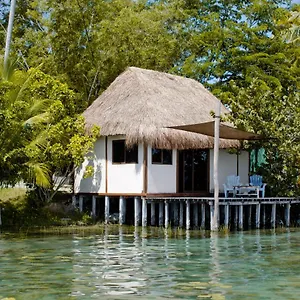 Appartement Exclusive Palafito @ Lagoon Front, Bacalar